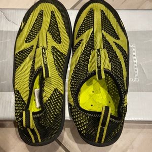 Boy Water  shoes